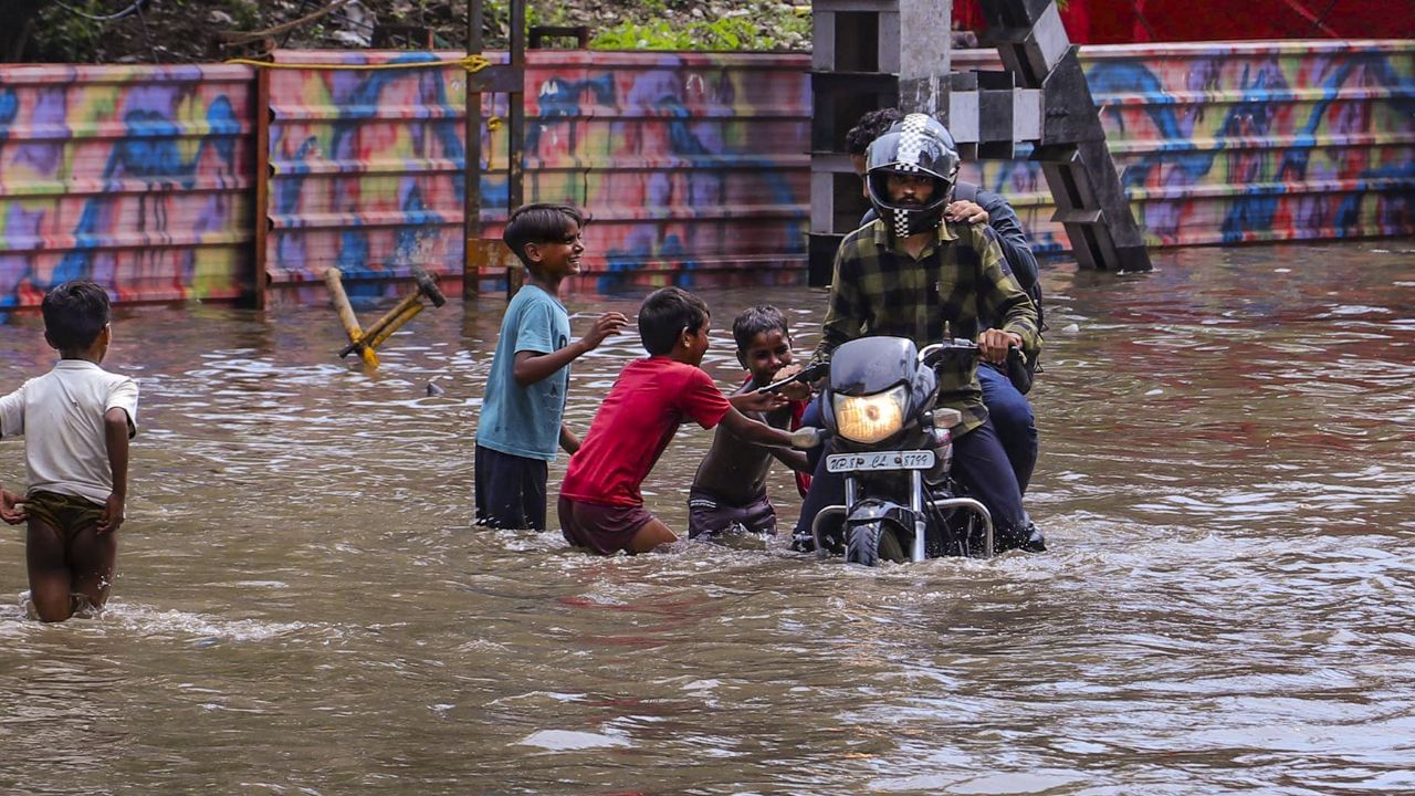 MP-UP और बिहार में अलर्ट, इन राज्यों में जमकर बसरेंगे बदरा... जानें कैसा बना रहेगा मौसम