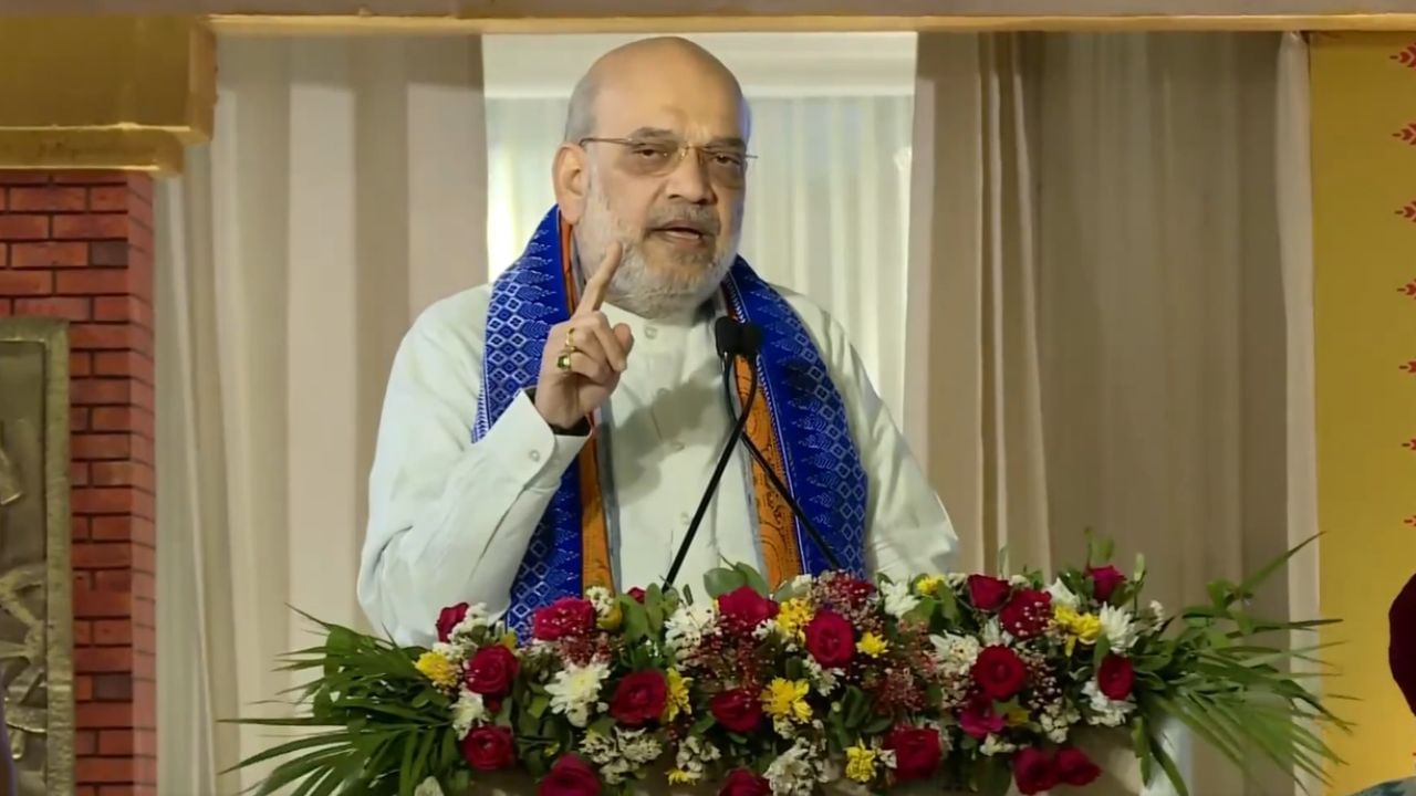 संस्कृत को सशक्त बनाने का कर रहे काम, बोले शाह, ये लगभग सभी भारतीय भाषाओं की जननी संस्कृत को सशक्त बनाने का कर रहे काम, बोले शाह, ये लगभग सभी भारतीय भाषाओं की जननी