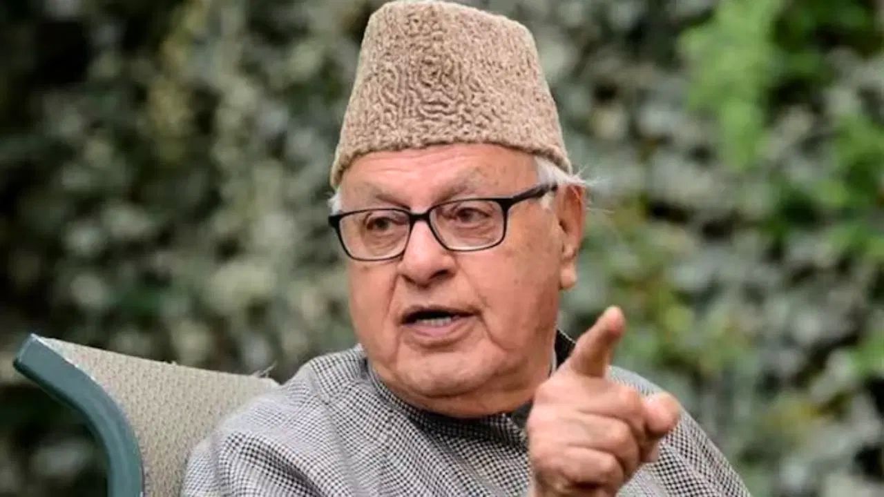 J-K की खोई हुई विकास की रफ्तार को बहाल कर रही उमर सरकार, बोले NC चीफ फारूक अब्दुल्ला J-K की खोई हुई विकास की रफ्तार को बहाल कर रही उमर सरकार, बोले NC चीफ फारूक अब्दुल्ला