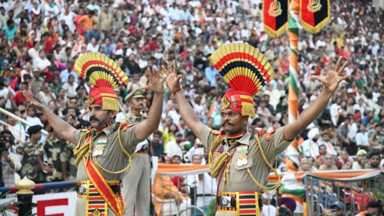 अटारी बॉर्डर पर दोबारा शुरू हुई रिट्रीट सेरेमनी, BSF ने किए ये बदलाव
