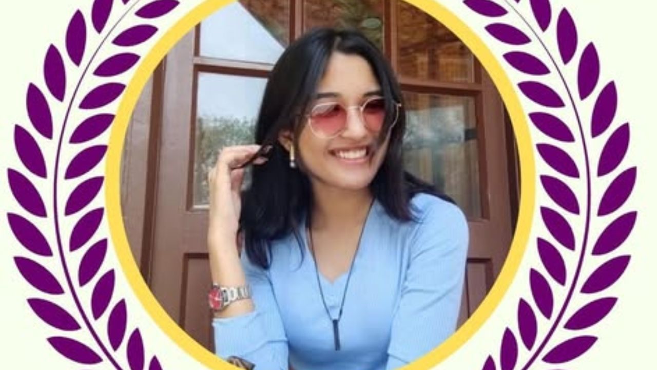 17 साल की टॉपर, नहीं लगाती अपने नाम में 'सरनेम'... वजह जानकर आप भी बोलेंगे 'वाह' 17 साल की टॉपर, नहीं लगाती अपने नाम में 'सरनेम'... वजह जानकर आप भी बोलेंगे 'वाह'