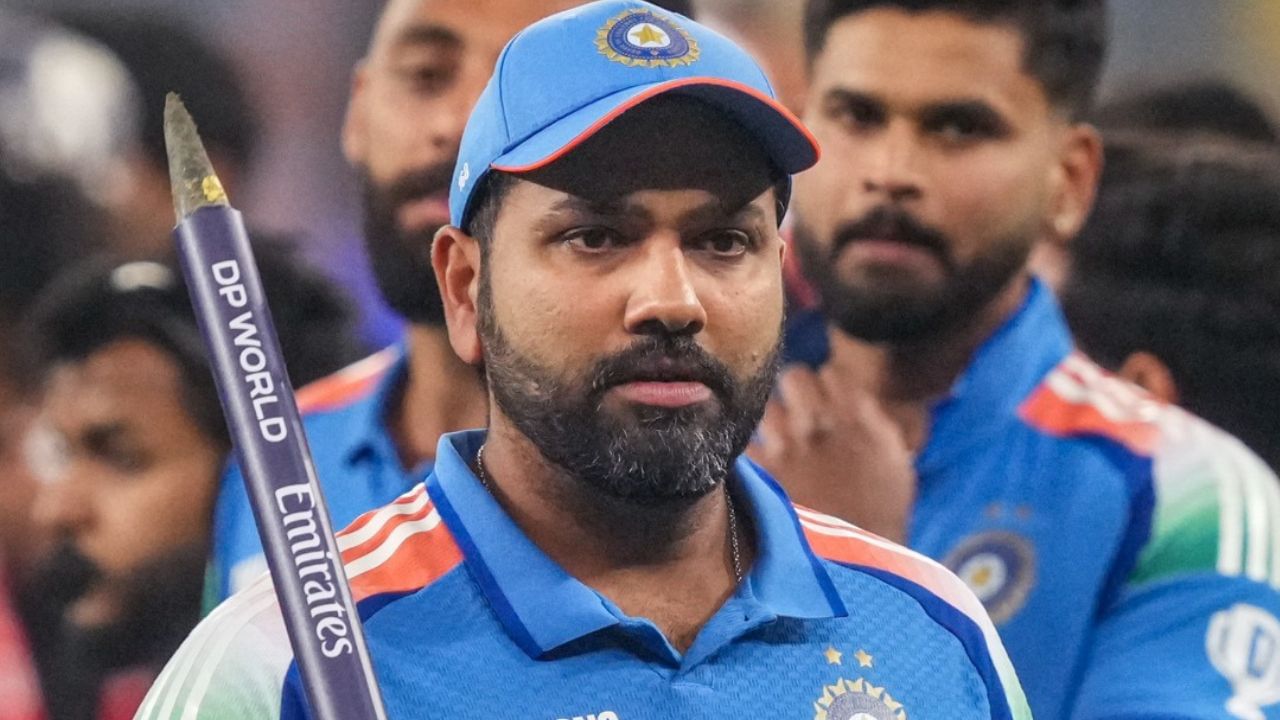 T20I-टेस्ट के बाद वनडे से कब संन्यास लेंगे रोहित शर्मा? कोच ने किया बड़ा खुलासा T20I-टेस्ट के बाद वनडे से कब संन्यास लेंगे रोहित शर्मा? कोच ने किया बड़ा खुलासा