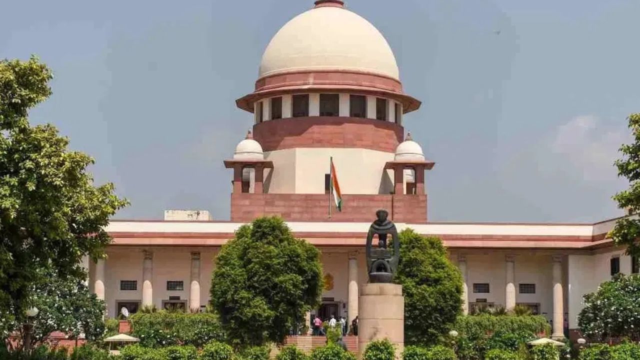 सुप्रीम कोर्ट ने मद्रास हाईकोर्ट का फैसला पलटा...मदुरै-तूतीकोरिन हाईवे पर टोल वसूली को मिली हरी झंडी