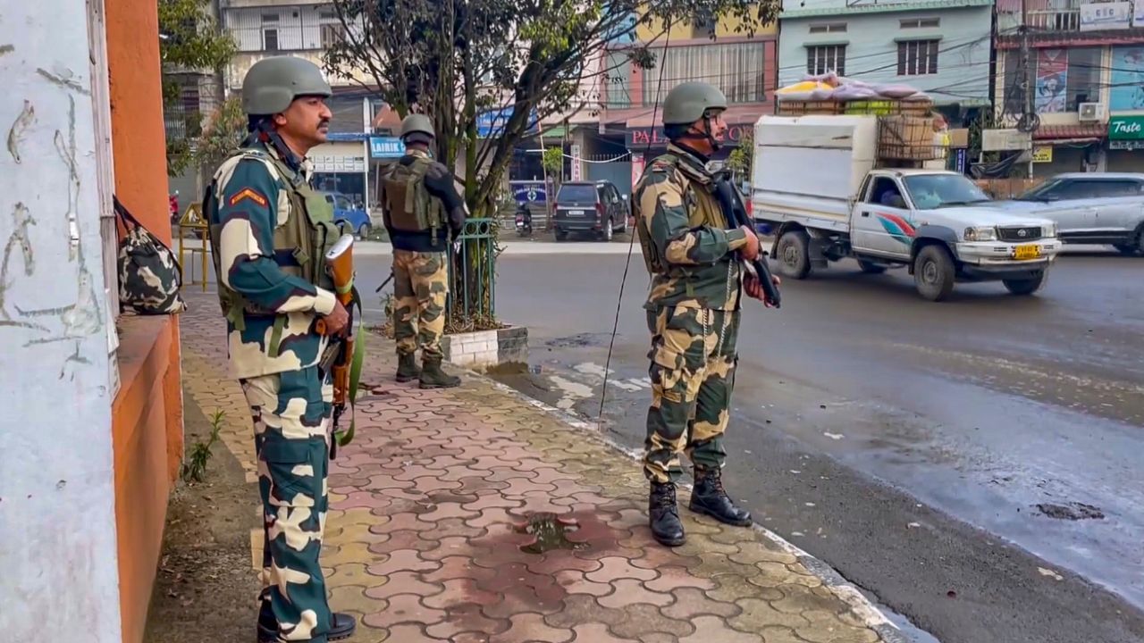 मणिपुर में फिर तनाव, गोलीबारी में एक महिला की मौत, किसान को भी मारी गोली