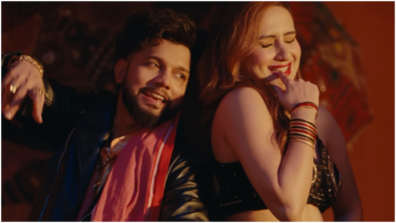 बॉलीवुड का सुपरहिट गाना 'कुड़ी अंजानी' सुना है? अब सुनिए भोजपुरी सिंगर नीलकमल सिंह वाला वर्जन बॉलीवुड का सुपरहिट गाना 'कुड़ी अंजानी' सुना है? अब सुनिए भोजपुरी सिंगर नीलकमल सिंह वाला वर्जन