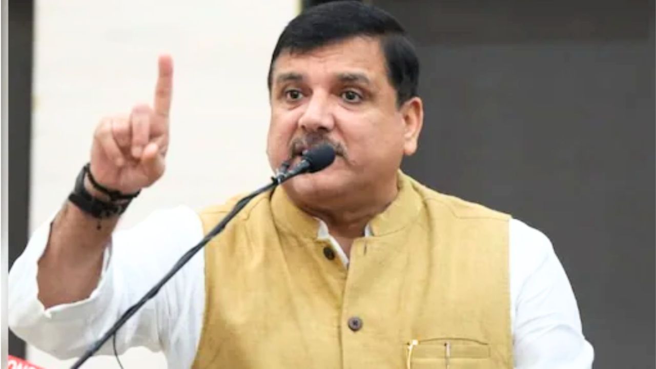 बिहार में मांग रहे वोट...इधर दिल्ली में घरों पर चला दिए बुलडोजर...AAP का PM मोदी पर तंज