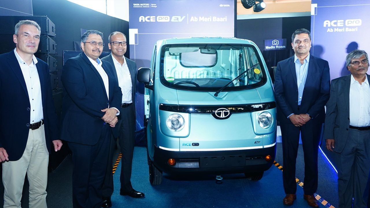 छोटे व्यापारियों के लिए खुशखबरी, Tata ने लॉन्च किया Ace Pro मिनी ट्रक, मिलेगा EV, CNG और पेट्रोल का ऑप्शन