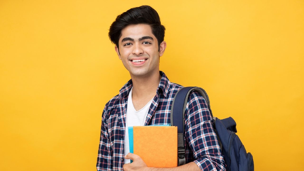 BHU UG Admission 2025: बीएचयू में यूजी की कितनी सीटें, CUET में कितने नंबर तक मिल सकता है दाखिला? BHU UG Admission 2025: बीएचयू में यूजी की कितनी सीटें, CUET में कितने नंबर तक मिल सकता है दाखिला?