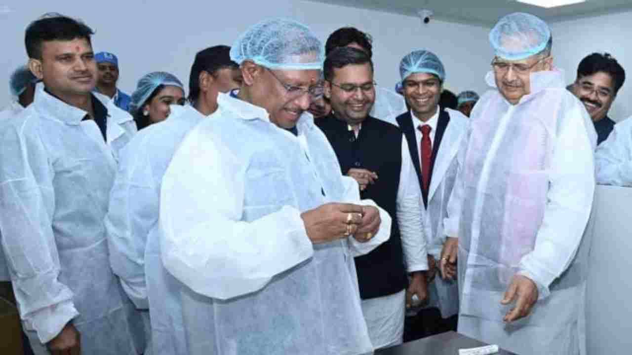 Cm Vishnu Dev Sai And Raman Singh