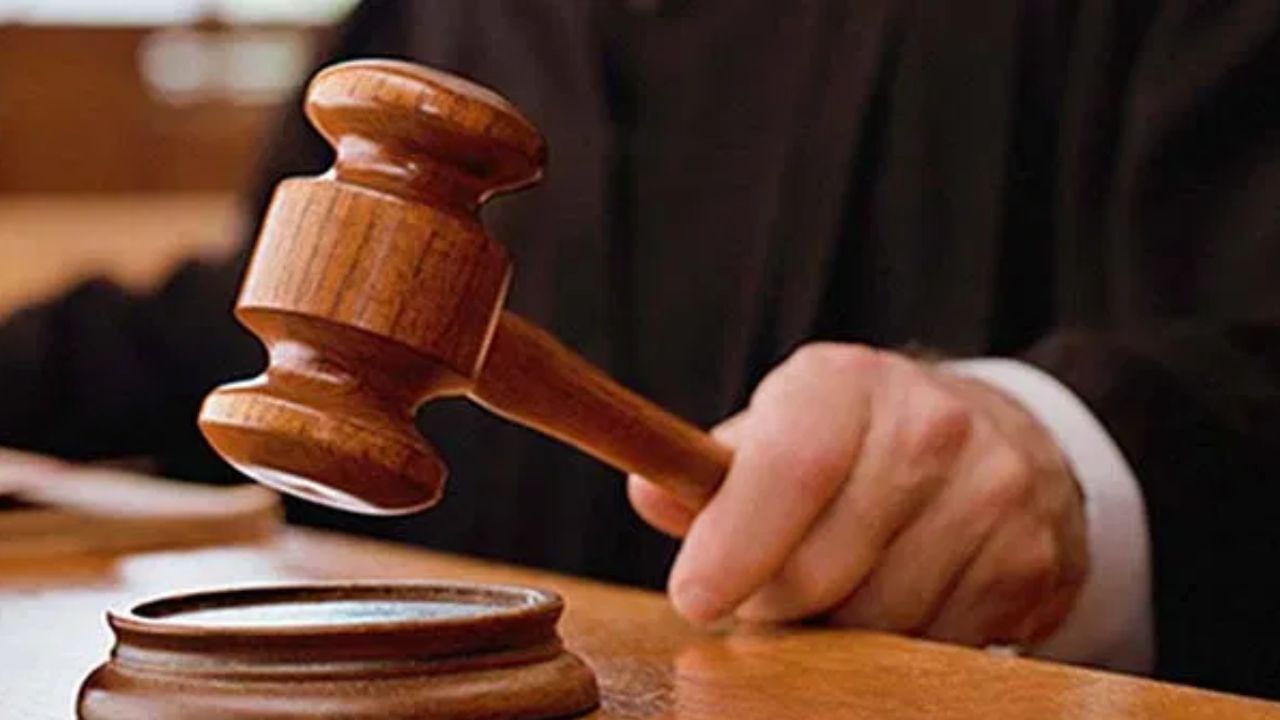 पति से शारीरिक संबंध बनाने से इनकार और लव अफेयर का शक भी तालाक का आधार: HC