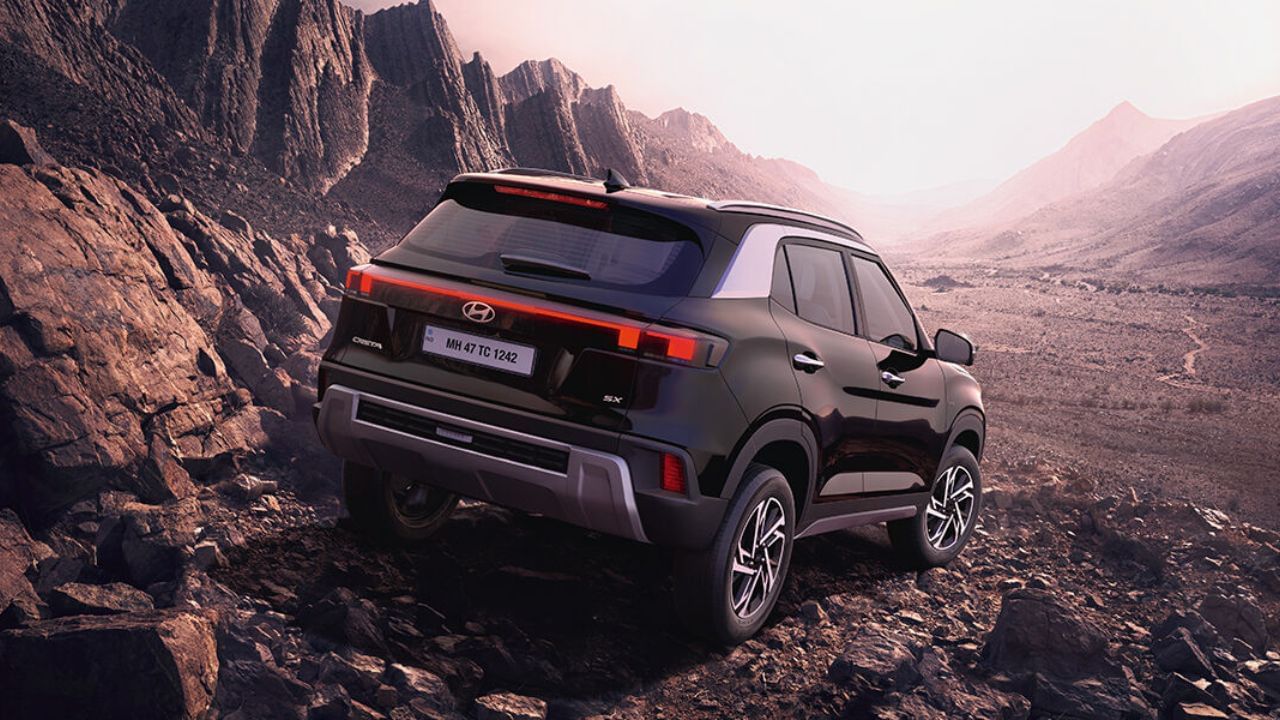 Scorpio-Vitara छोड़ लोग इस SUV पर लुटा रहे हैं प्यार, बनी नंबर-1 Scorpio-Vitara छोड़ लोग इस SUV पर लुटा रहे हैं प्यार, बनी नंबर-1