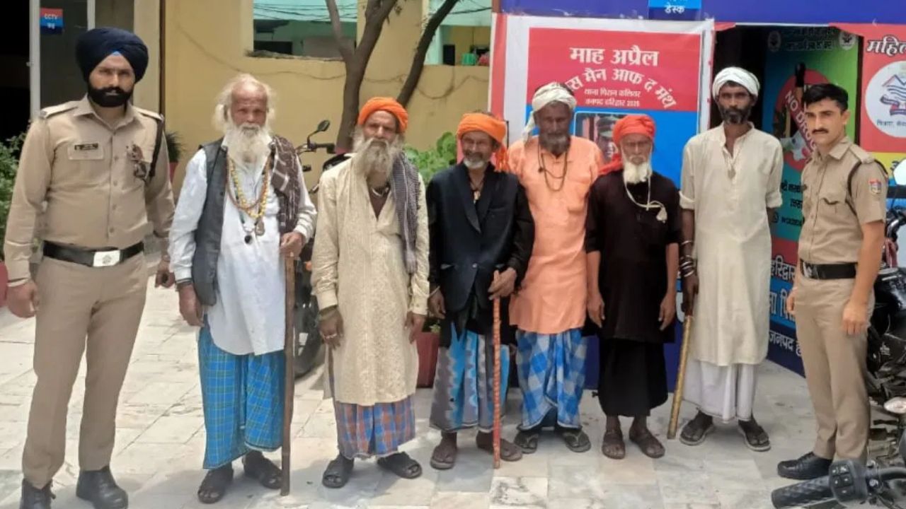 ऑपरेशन कालनेमि: उत्तराखंड में फर्जी बाबाओं पर शिकंजा, कांवड़ यात्रा के दौरान एक बांग्लादेशी समेत 127 गिरफ्तार ऑपरेशन कालनेमि: उत्तराखंड में फर्जी बाबाओं पर शिकंजा, कांवड़ यात्रा के दौरान एक बांग्लादेशी समेत 127 गिरफ्तार