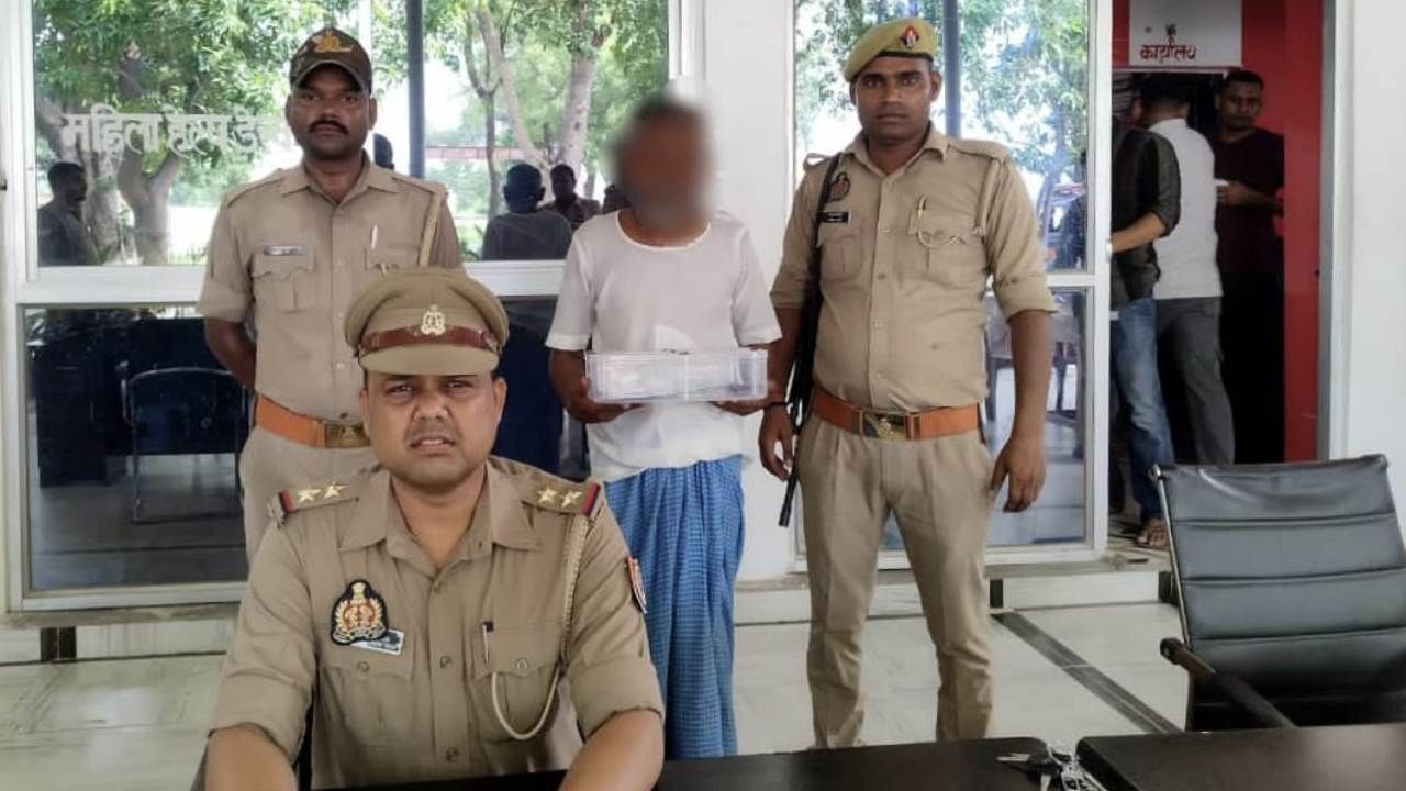 बाथरूम जा रहा था बेटा, पिता बोला- ये कोई टाइम है नहाने का... बेटे ने नहीं सुनी बात तो जान से मार डाला बाथरूम जा रहा था बेटा, पिता बोला- ये कोई टाइम है नहाने का... बेटे ने नहीं सुनी बात तो जान से मार डाला