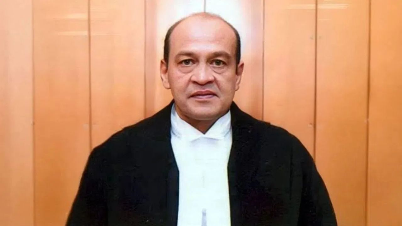 जस्टिस वर्मा के खिलाफ लाया जाएगा महाभियोग, सरकार ने मांगा विपक्ष का साथ जस्टिस वर्मा के खिलाफ लाया जाएगा महाभियोग, सरकार ने मांगा विपक्ष का साथ