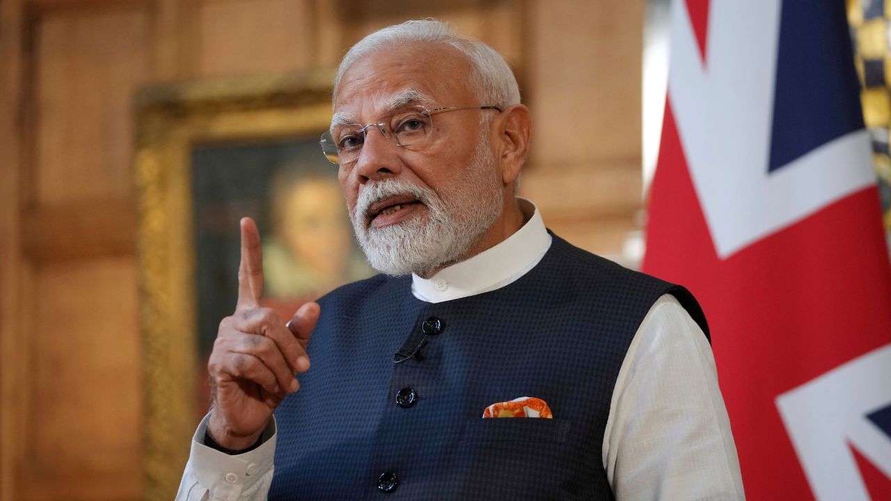 पीएम मोदी ने UK में आतंकवाद के खिलाफ दिया सख्त संदेश, पहलगाम हमले का किया जिक्र